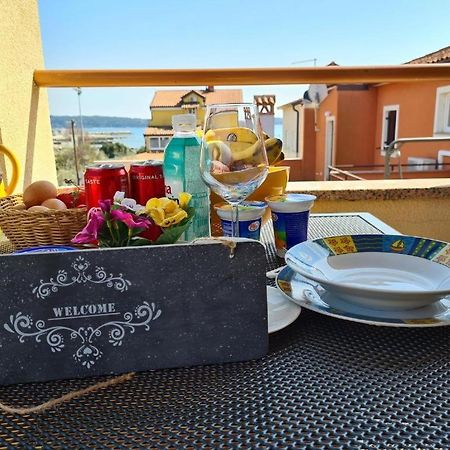 Apartments Manuel Novigrad  Екстер'єр фото